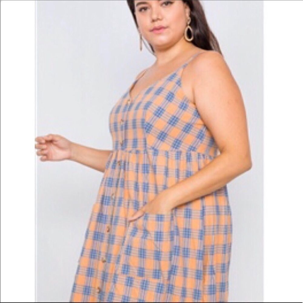 Plus Size Dress - Picture 3 of 5